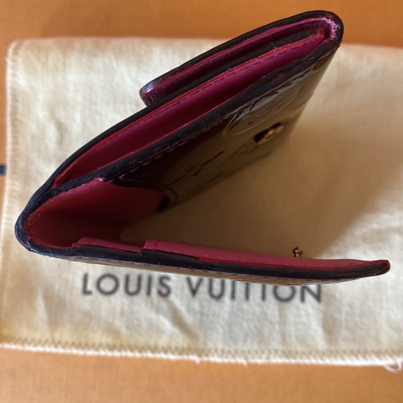 SOLD Authentic Louis Vuitton Ludlow Wallet Vernis Compact - Picture 9 of 13